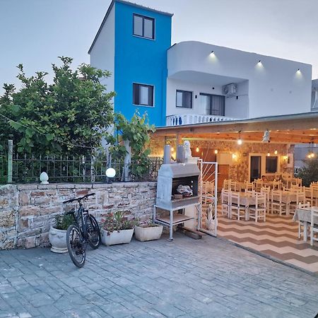 Blue Hotel Ksamil Esterno foto