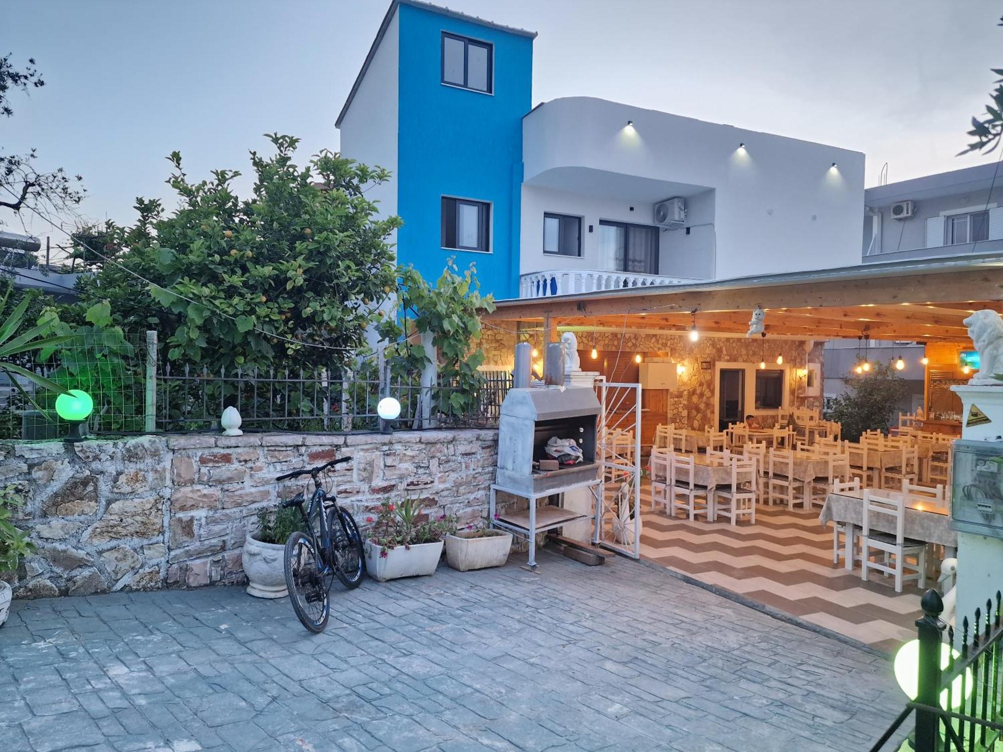 Blue Hotel Ksamil Esterno foto